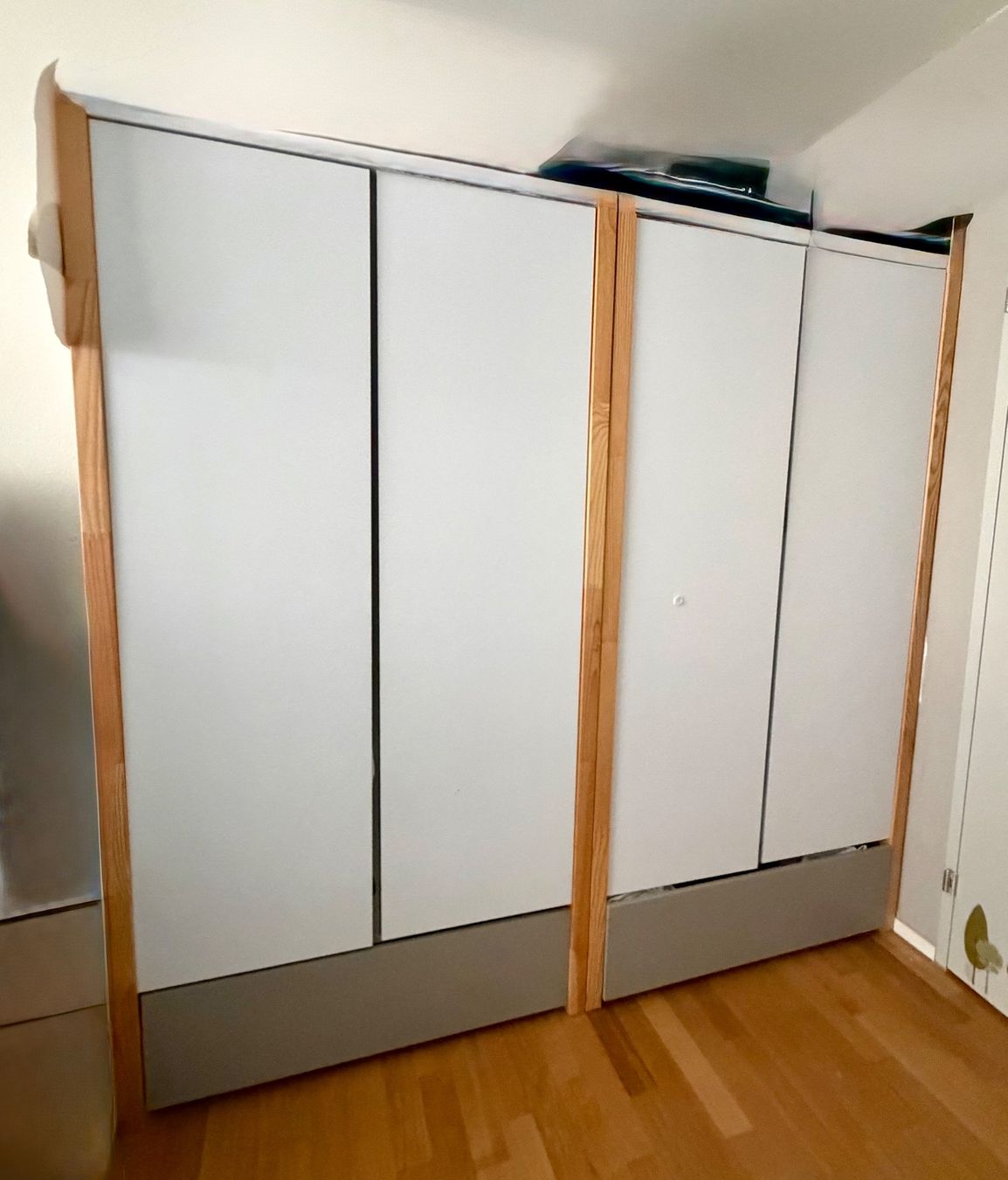 Lits: Hochbett, Kleiderschrank – D'occasion à Rüschlikon par inf_p299 2