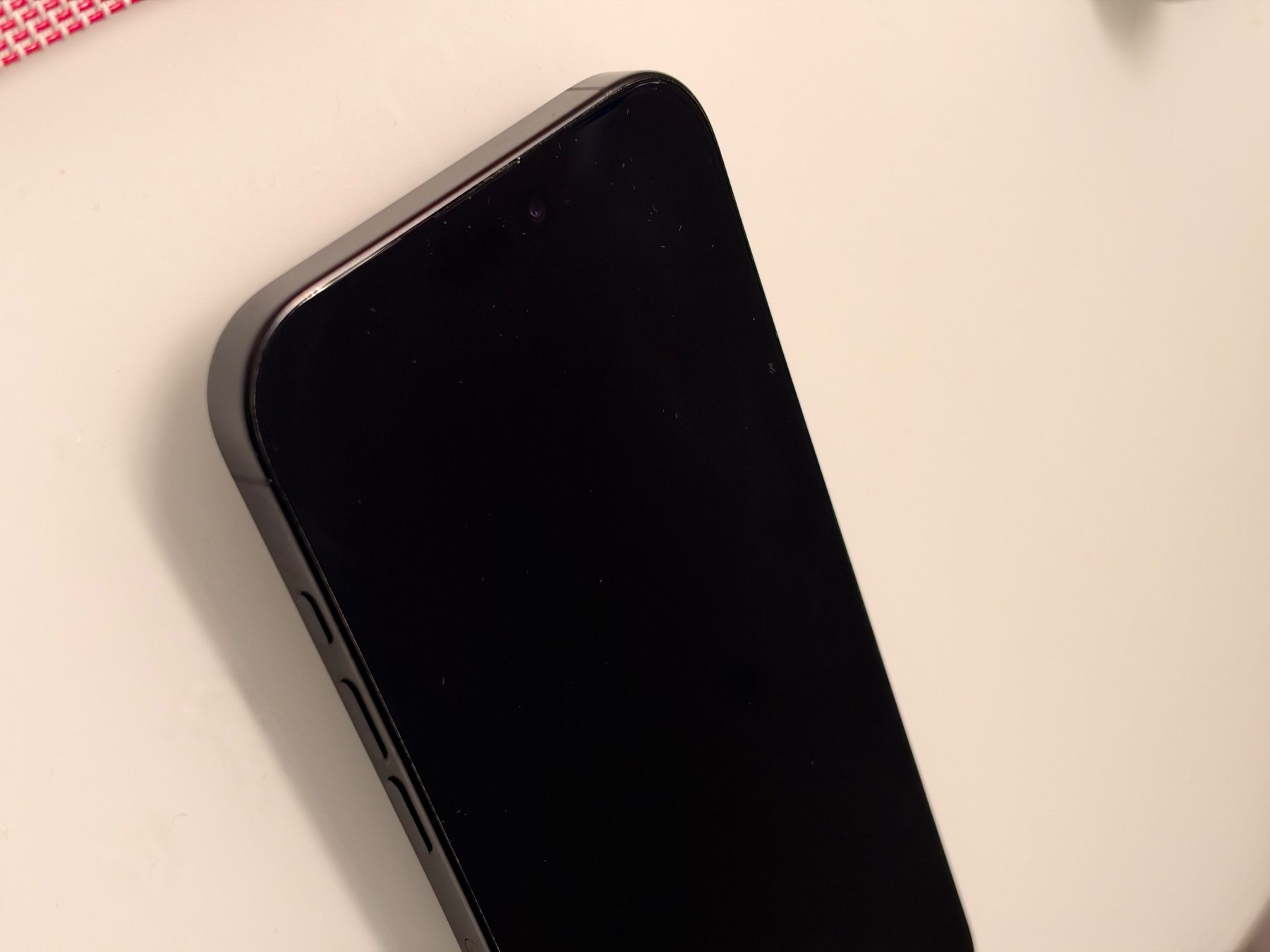 Apple Telefoni cellulari / Smartphones: iPhone 16 Pro Max 1 TB Black Titanium – Usato da Zug venduto da AceHood 1