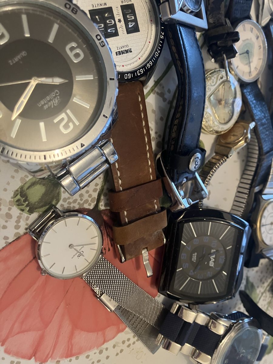 Uhren: Lot de montres  – Defekt aus Fribourg von Snoopy-Mousi 8