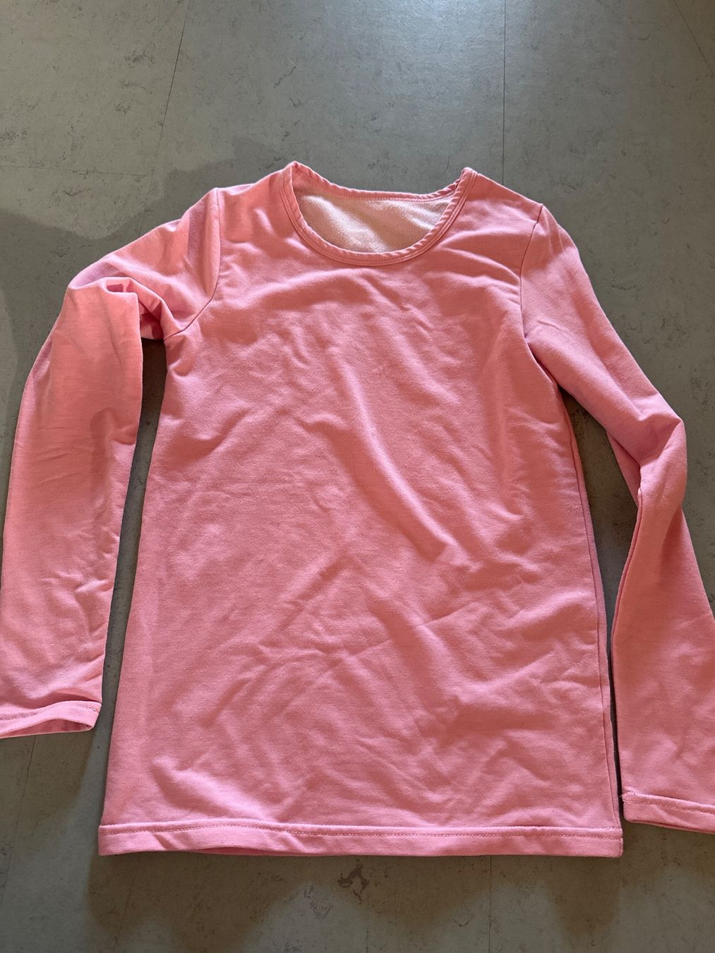 Pulls et sweat-shirts: Pullover Gr 140 – D'occasion à Grüningen par lovinho