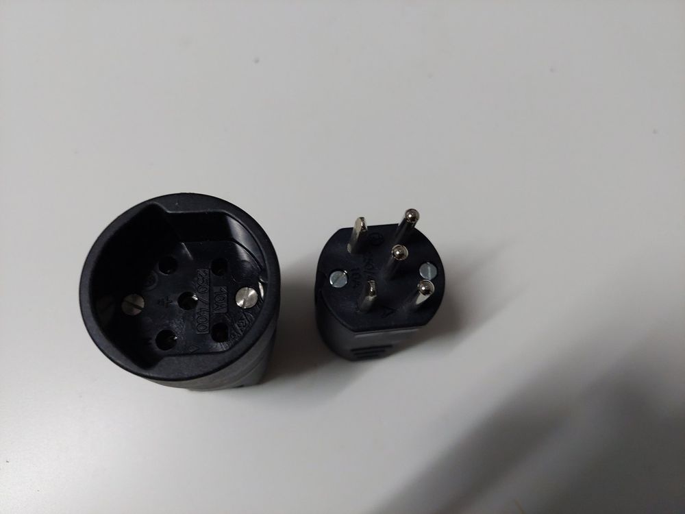 Stecker: Stecker – Gebraucht aus Regensdorf von Zem002 2