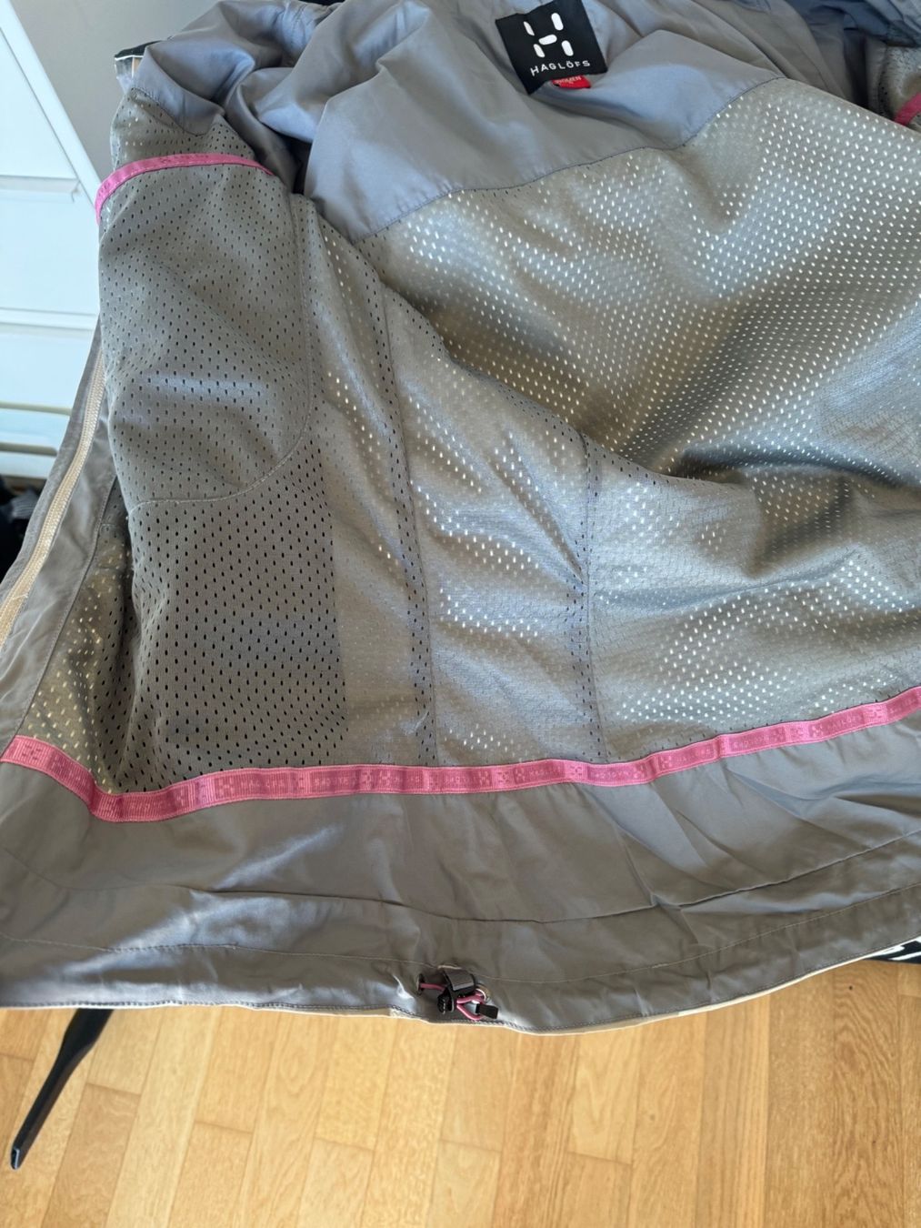Haglöfs Giacche: Haglofs women’s jacket – Usato da Münchenstein venduto da ArleneLM 7