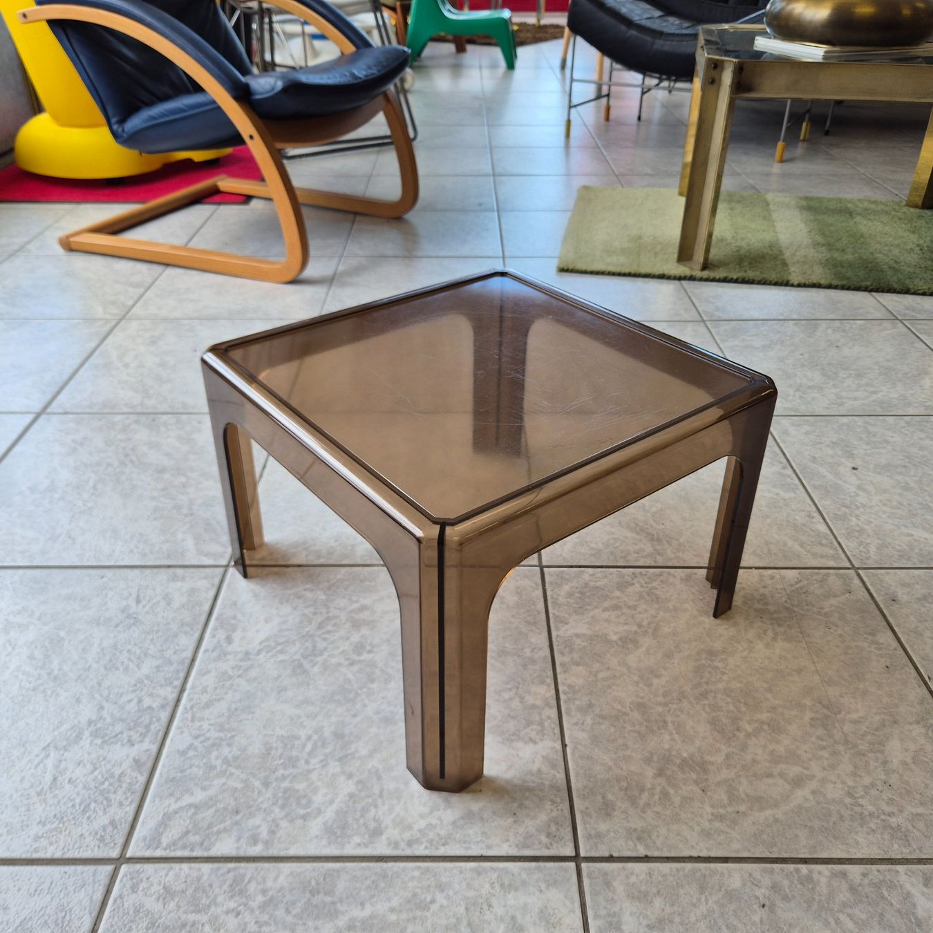 Tavoli: 70s Space Age Couchtisch Beistelltisch Tisch – Usato da Nottwil venduto da Wondewa-Shop 7