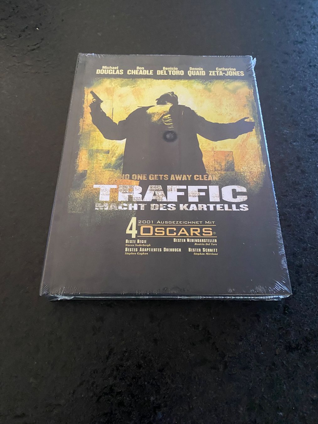 Tutti i DVDs: Traffic Mediabook Blu-ray + DVD OVP – Nuovo e nell'imballaggio originale da Schmitten FR venduto da FilmRarities