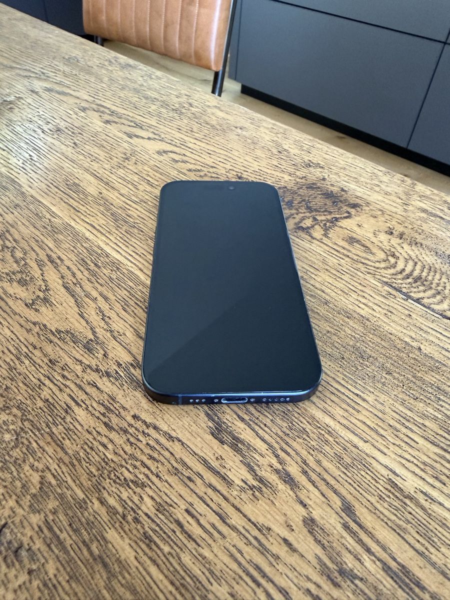 Apple Handys / Smartphones: Iphone 16 – Gebraucht aus Basel von Elia10 2