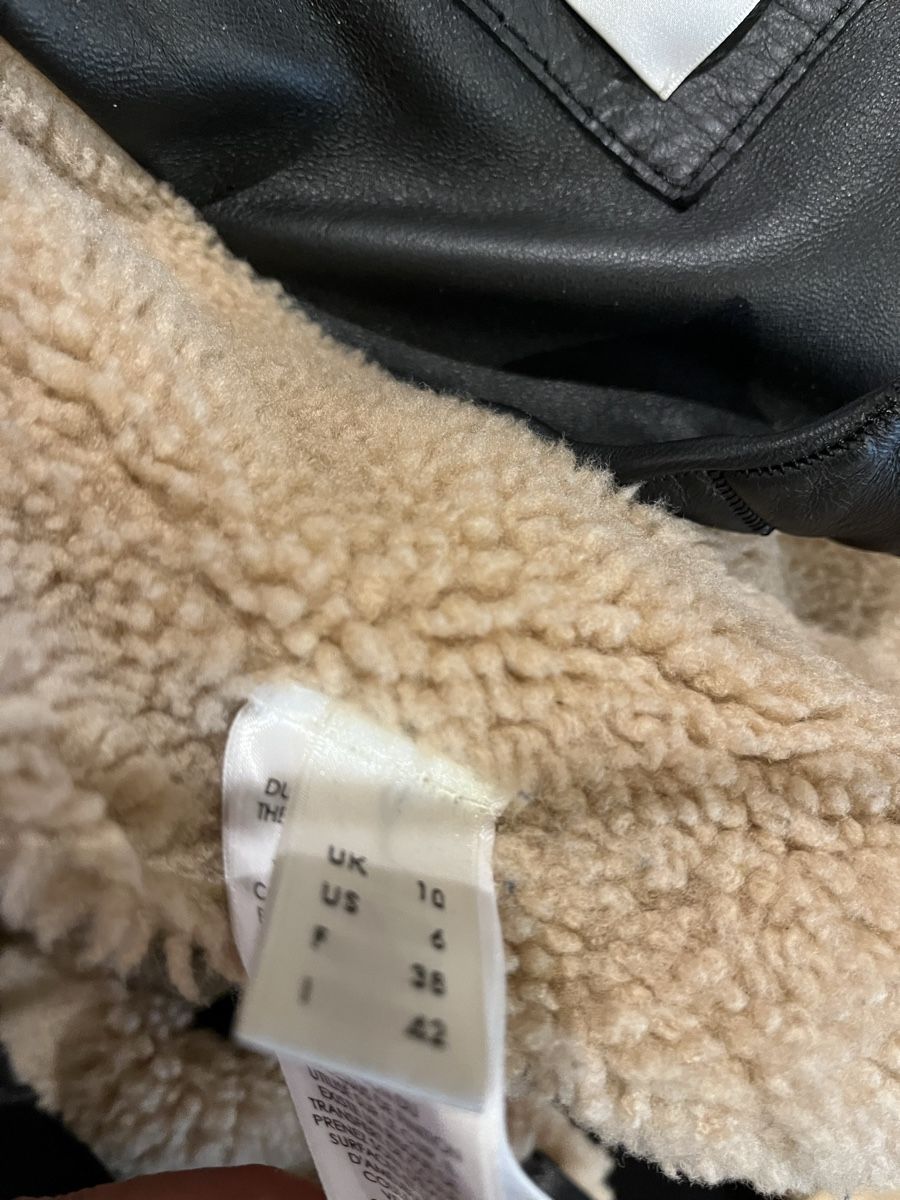 Victoria Beckham Giacche: Victoria Beckham Lammfell Lederjacke Gr. 38 – Usato da Schönenberg ZH venduto da mobalux1 4