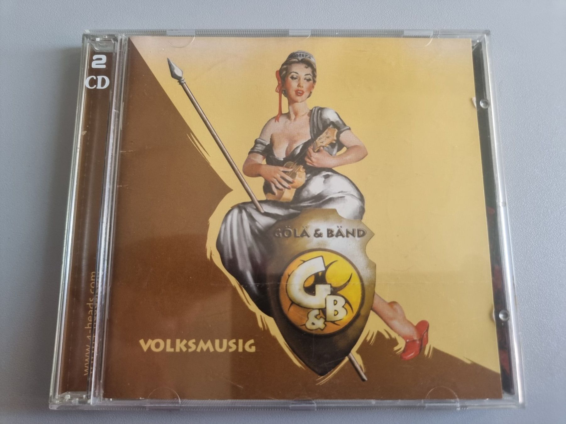 CDs: CD Gölä & Bänd - Volksmusik (2 CDs) – Gebraucht aus Schaffhausen von Kellerrassel