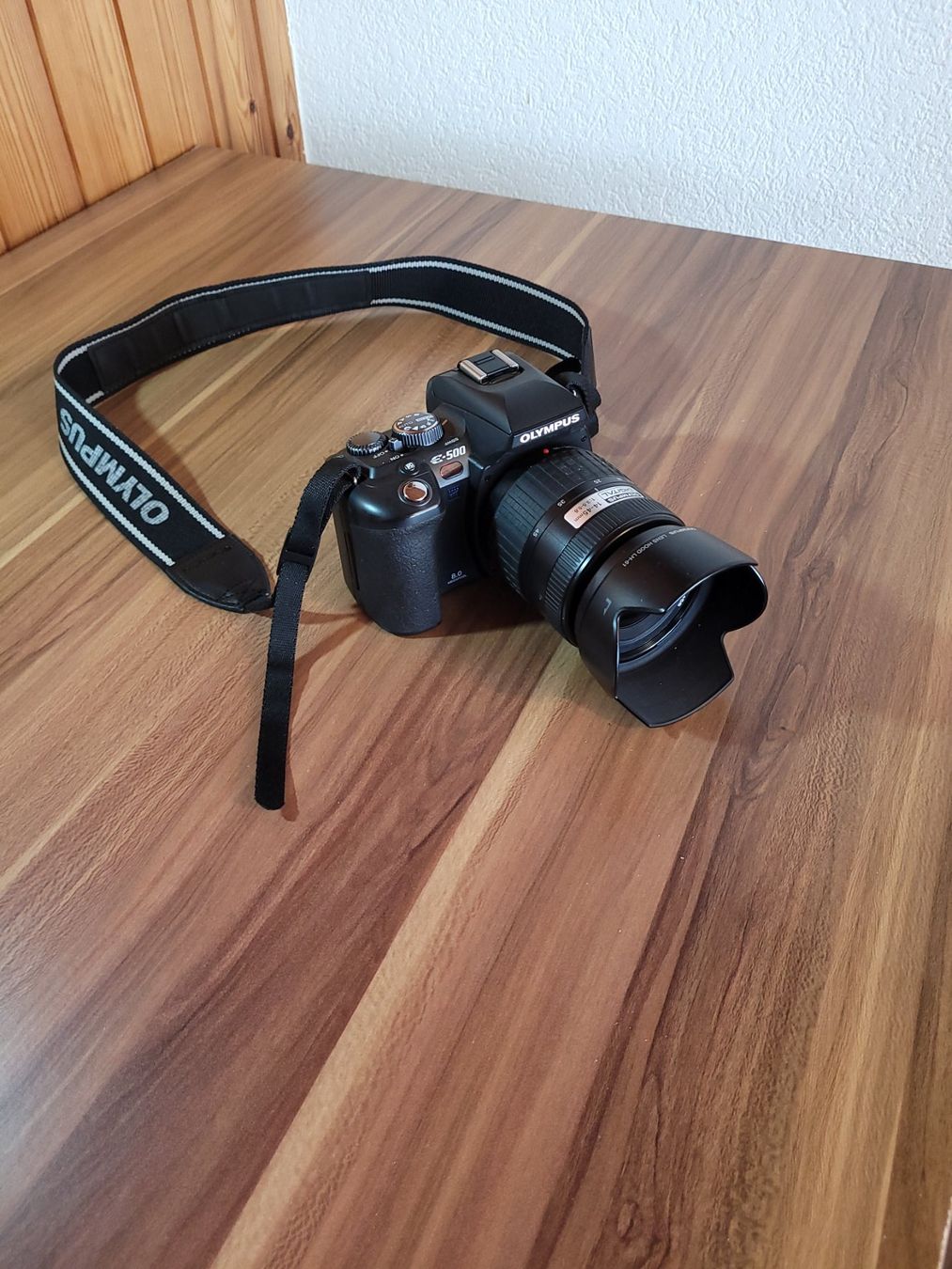 Olympus Fotocamera: Olympus E-500 Spiegelreflexkamera CCD Sensor – Usato da Bächli (Hemberg) venduto da QuickSaleX 4