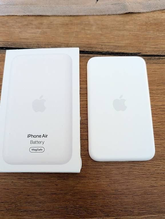 Apple Accus: iPhone Magsafe Batterie – D'occasion à Winterthur par up. 2