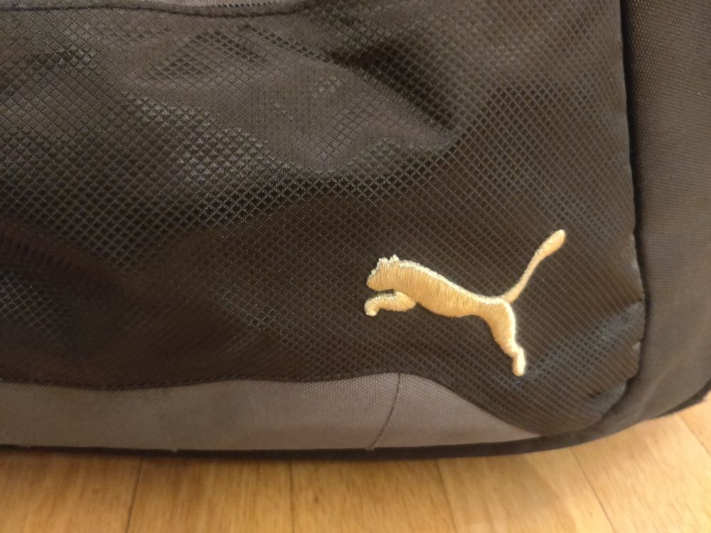 Puma cheap sporttasche gold