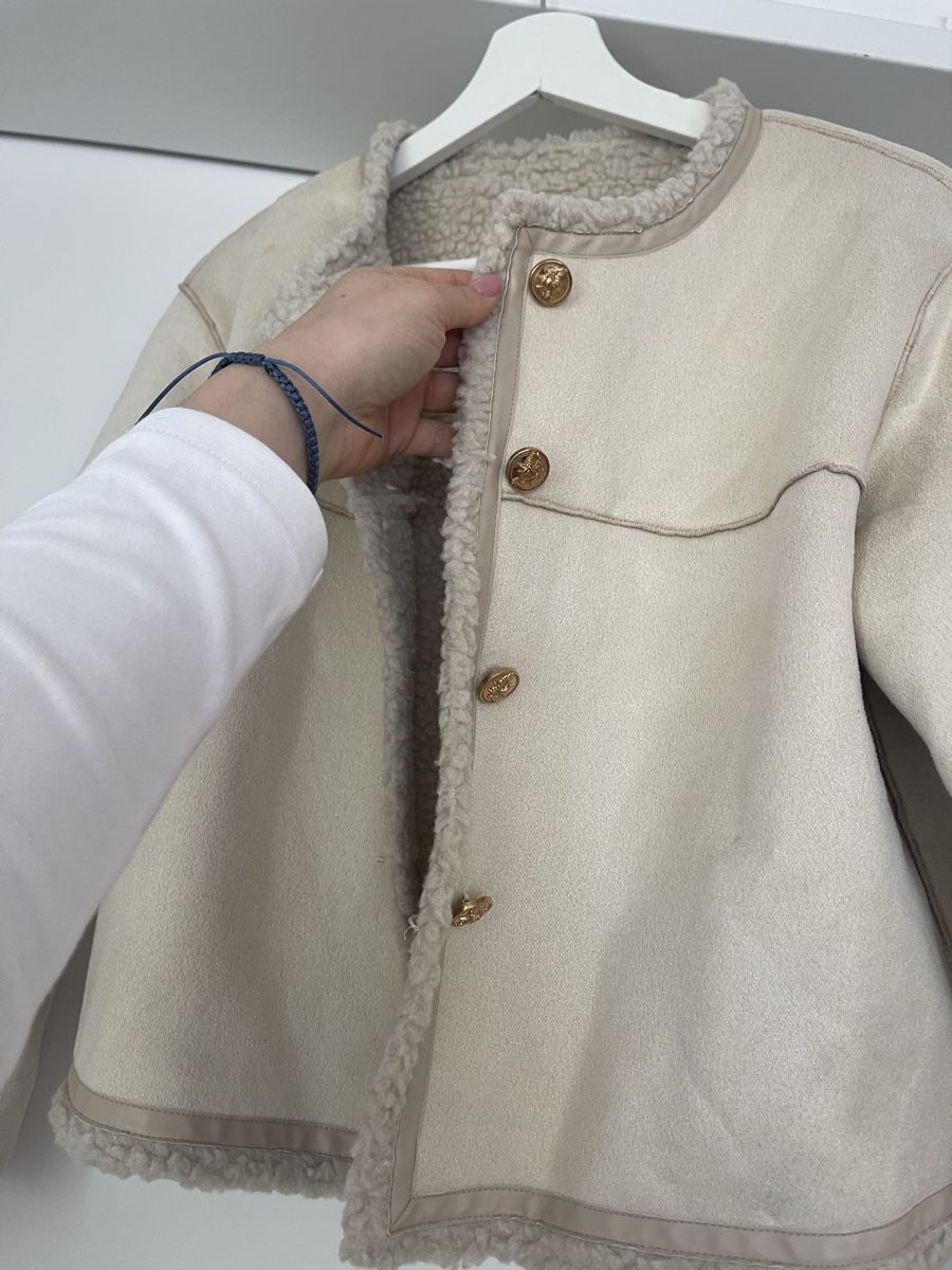 Shein Giacche: Übergangsjacke beige mit Kunstfell – Usato da Bremgarten AG venduto da arl_8nbf 1