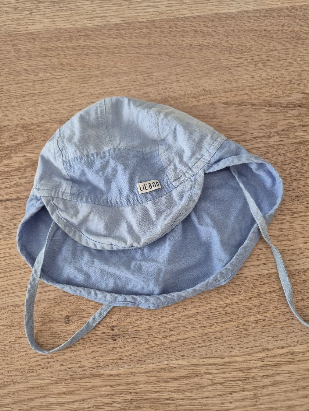 Altro abbigliamento per bambino: Sonnenhut 2-4J – Usato da Zürich venduto da Emlet