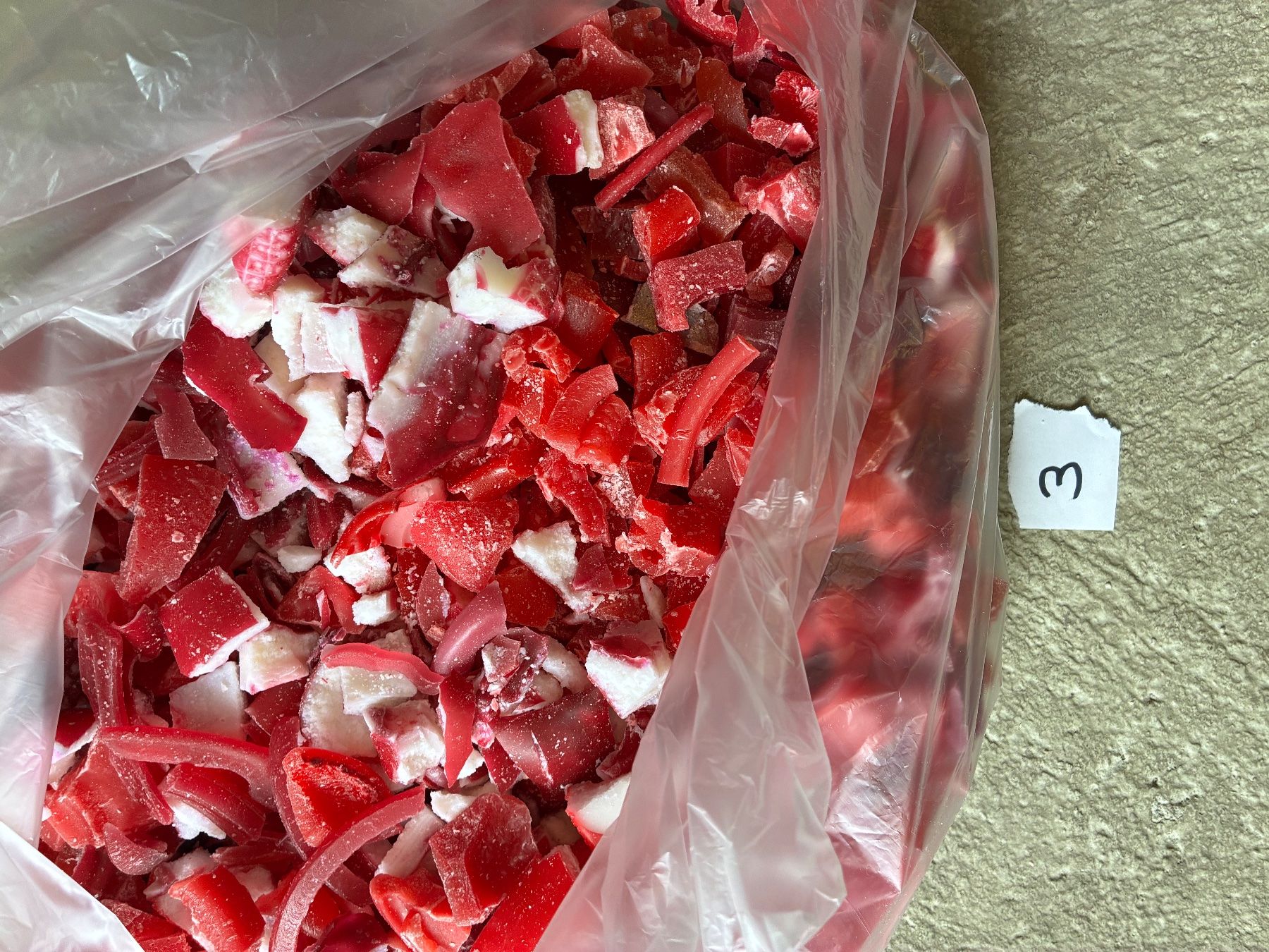 Kerzen: Kerzenwachs Reste rot ca. 2Kg – Gebraucht aus Zäziwil von lolek01 1