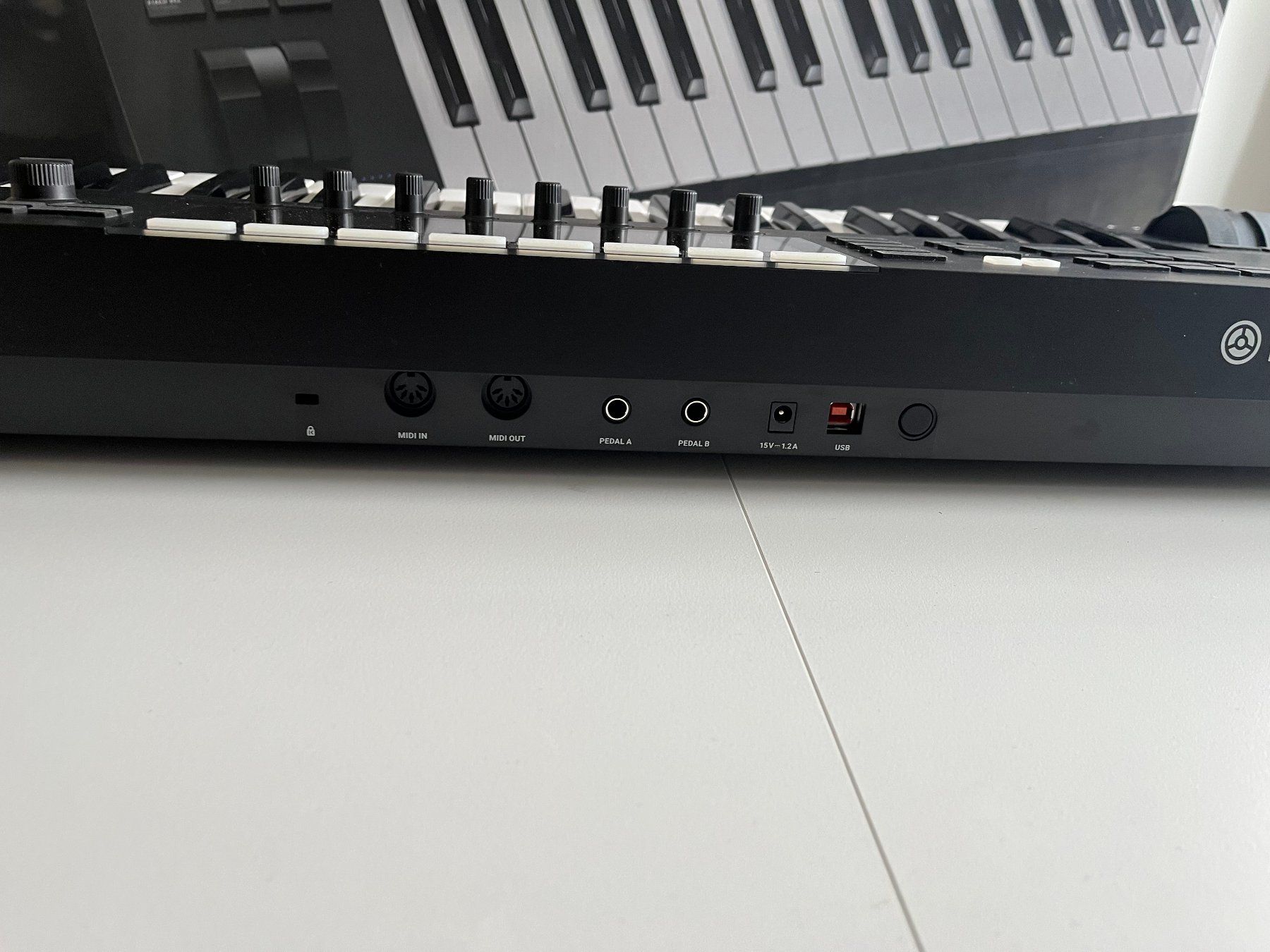 Native Instruments Strumenti musicali: Native Instruments Komplete Kontrol S49 mk2 – MIDI Keyboard – Usato da Zürich venduto da nik_nj6b 4