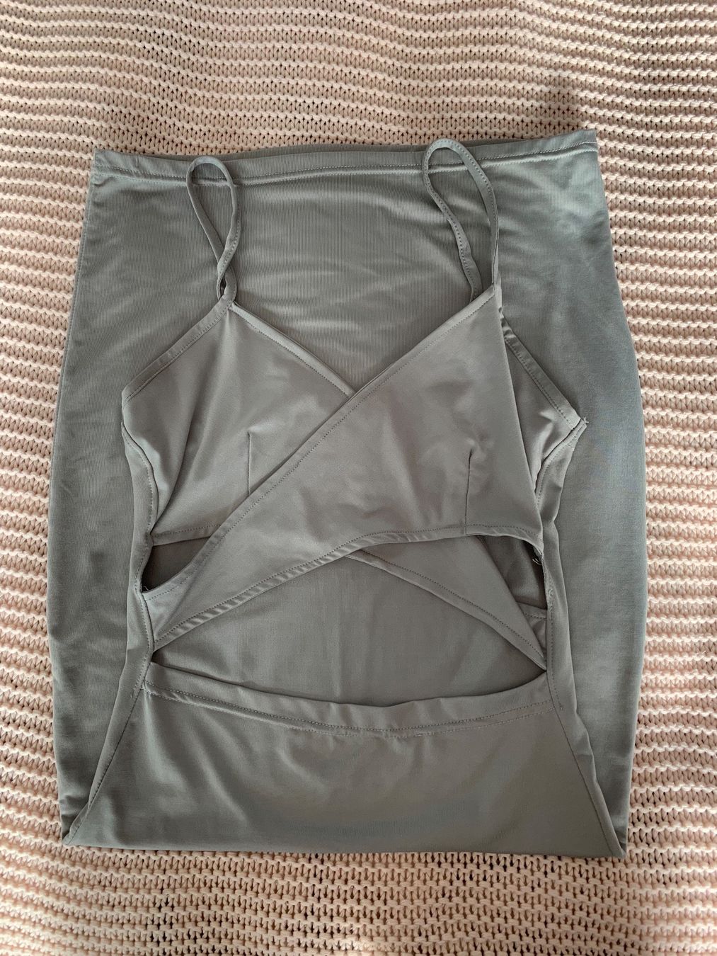 Vestiti: Robe bodycon grise – Usato da Montreux venduto da iizaa811 2