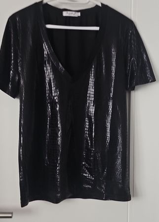 T-shirt noir effet croco, taille S, élégant pour soirée 🖤