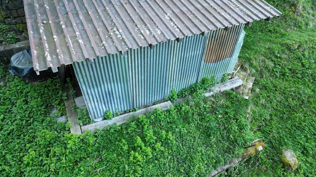 Articoli in legno: Eisenbahnschwellen gratis – Usato da Gersau venduto da schweizertradition 3