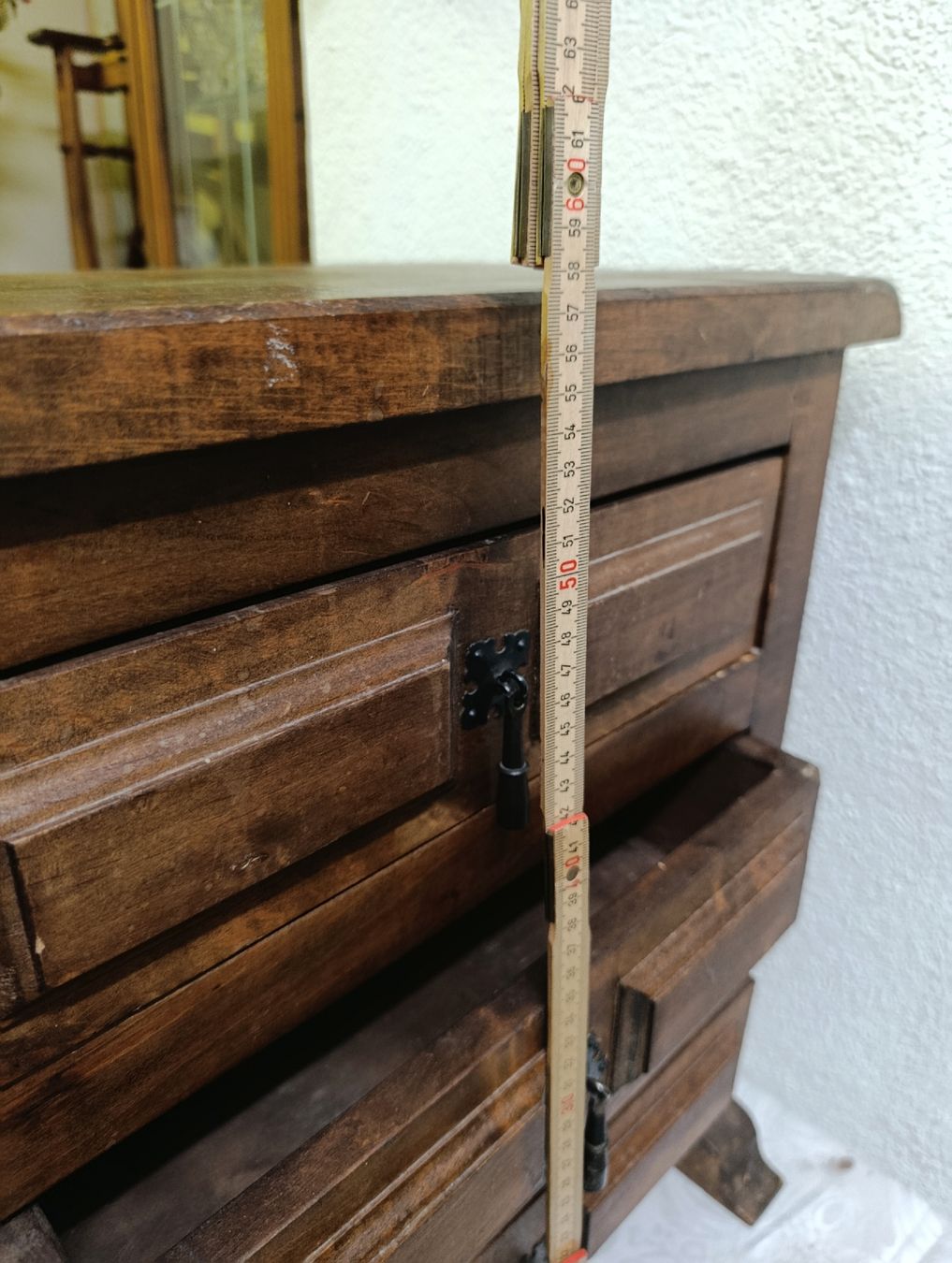 Comodini: Antiker spanischer Nachttisch / Kommode Massivholz – Usato da Zürich venduto da Brocki_ZurichZH 5