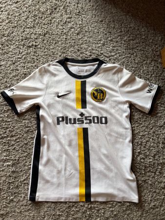Trikot YB