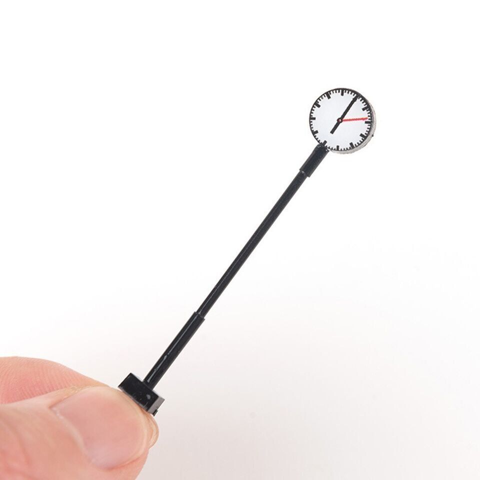 Modellini di ferrovie: Standuhr, beleuchtet – Nuovo e nell'imballaggio originale da Luzern venduto da Salefactory 3