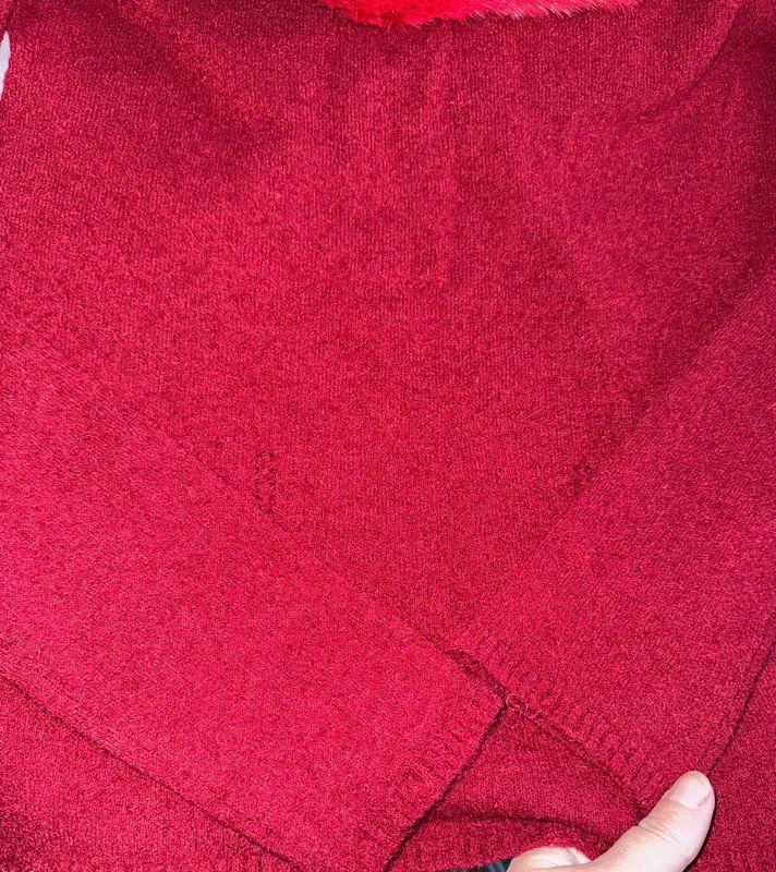 Maglioni & Felpe: Blumarine Pullover mit Pelzbesatz, Gr. 42, Bordeaux. ... – Usato da Obergösgen venduto da crystalfox 8