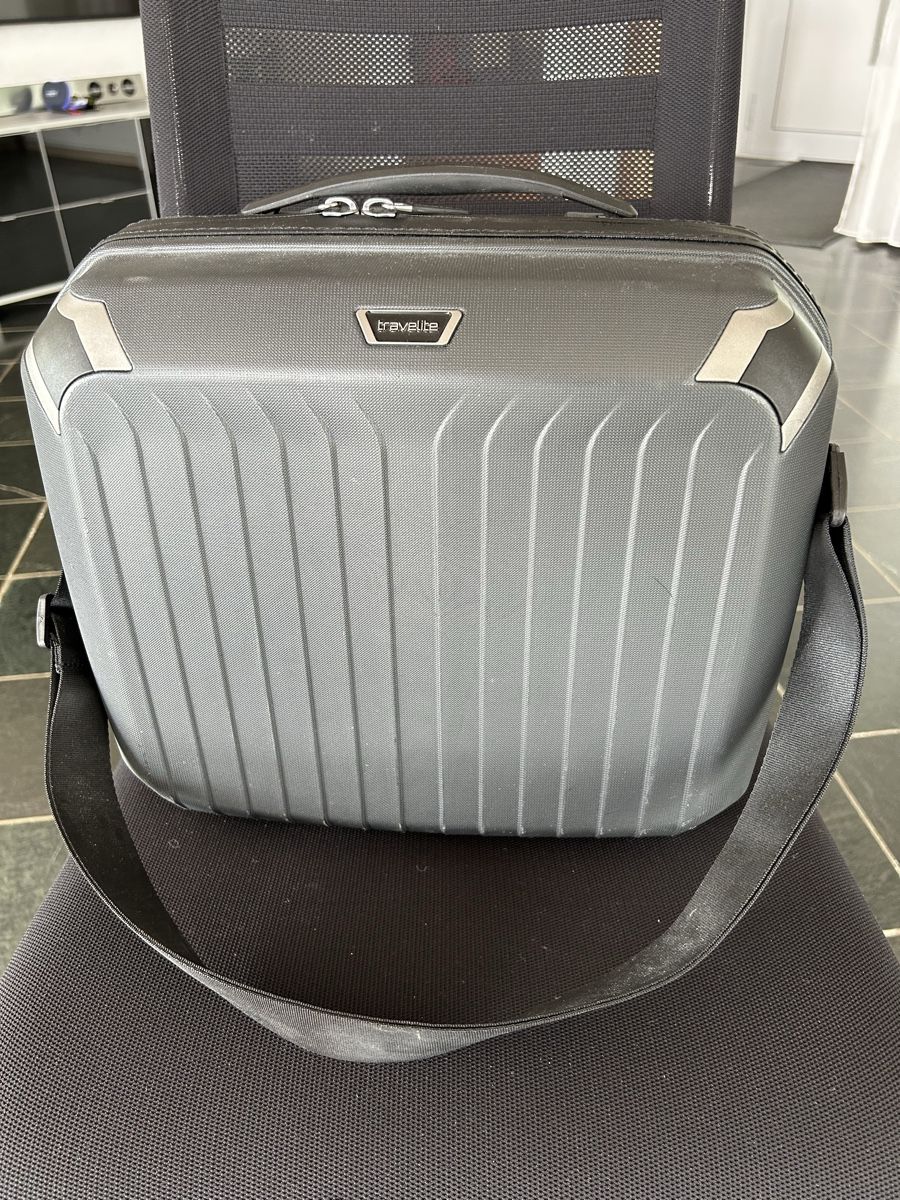 Valigie: Kosmetik-Koffer (Hartschale) – Usato da Schlosswil venduto da s.r.k