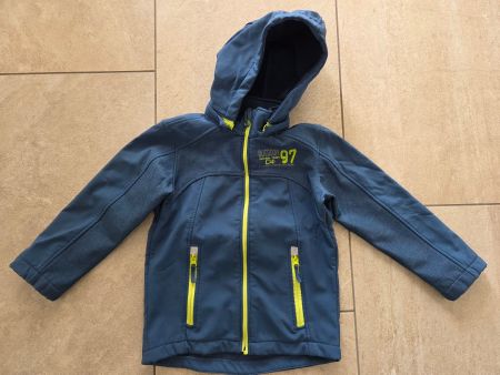Softshelljacke sehr gut erhalten Gr.122