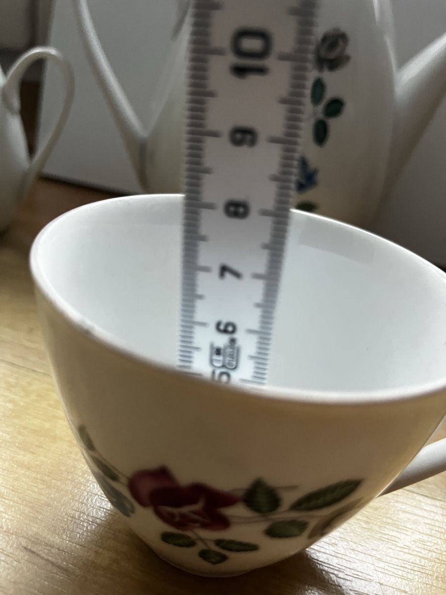Set di piatti: Vintage-Teeservice mit Blumenmotiv – Usato da Zürich venduto da BBET2025 7