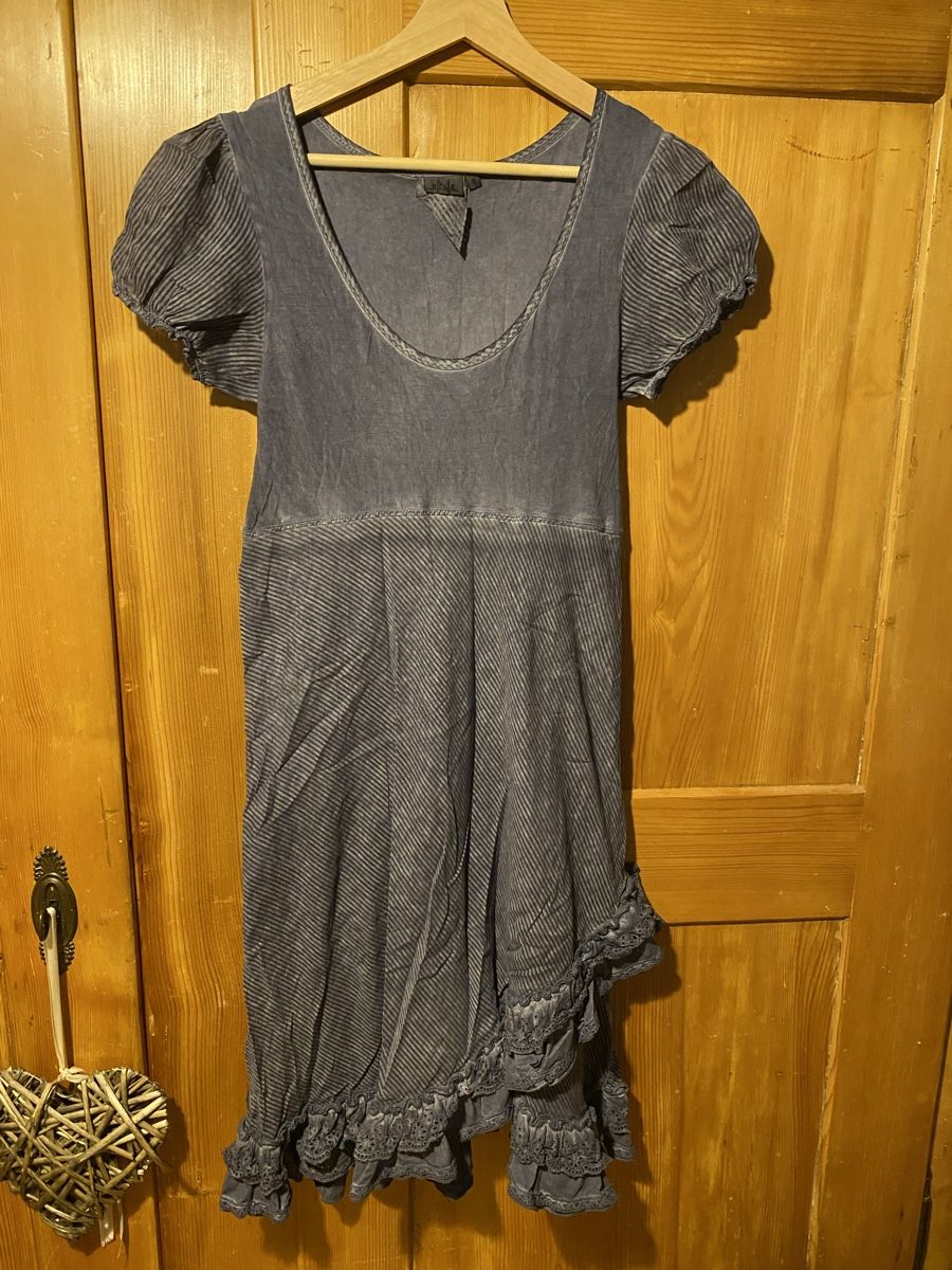 Kleider: Nile Kleid Gr. S – Gebraucht aus Muri AG von sonneblueme10