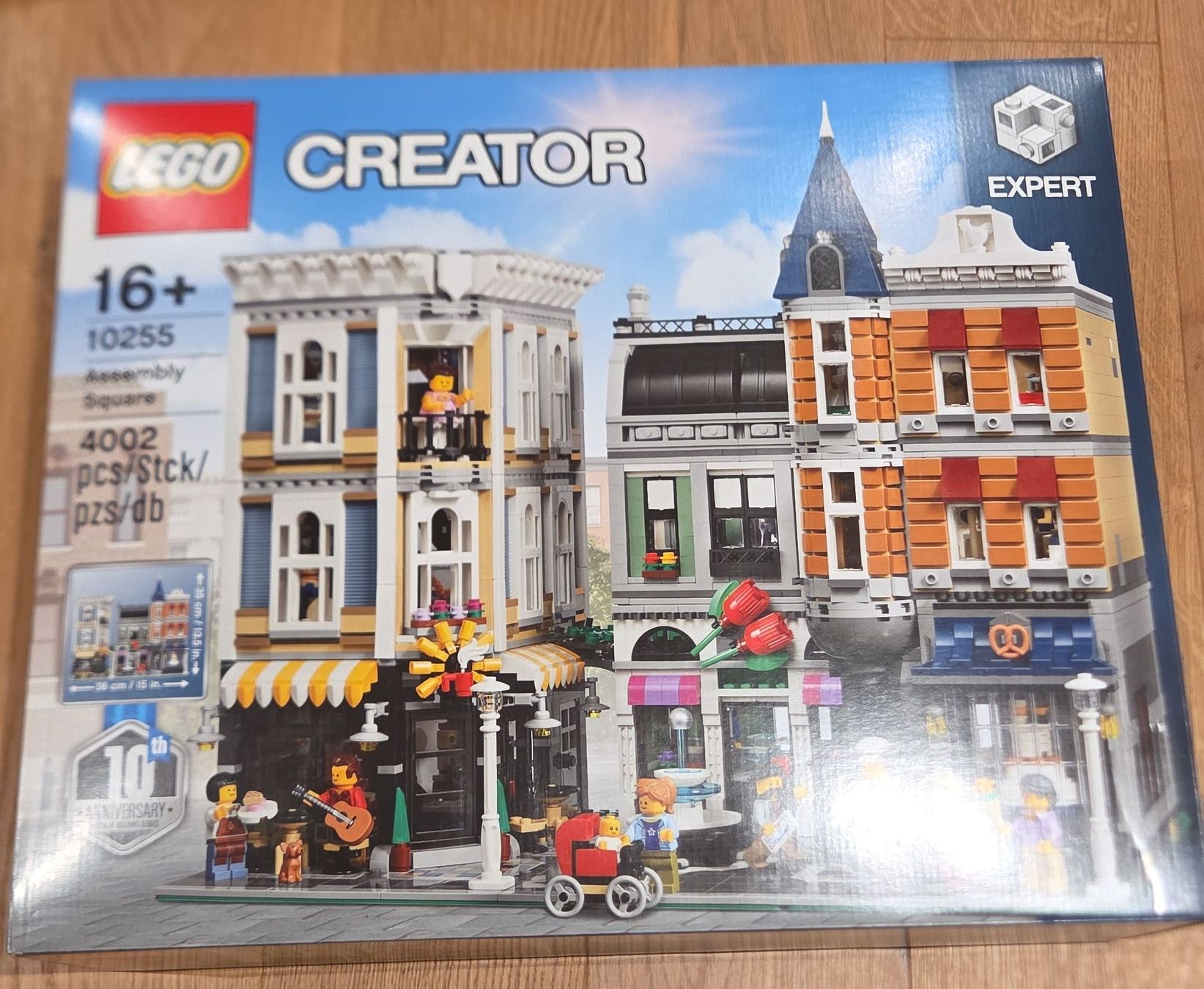 Lego Kit di costruzioni: LEGO Creator Expert 10255 Assembly Square NEU und OVP – Nuovo e nell'imballaggio originale da Schänis venduto da valione