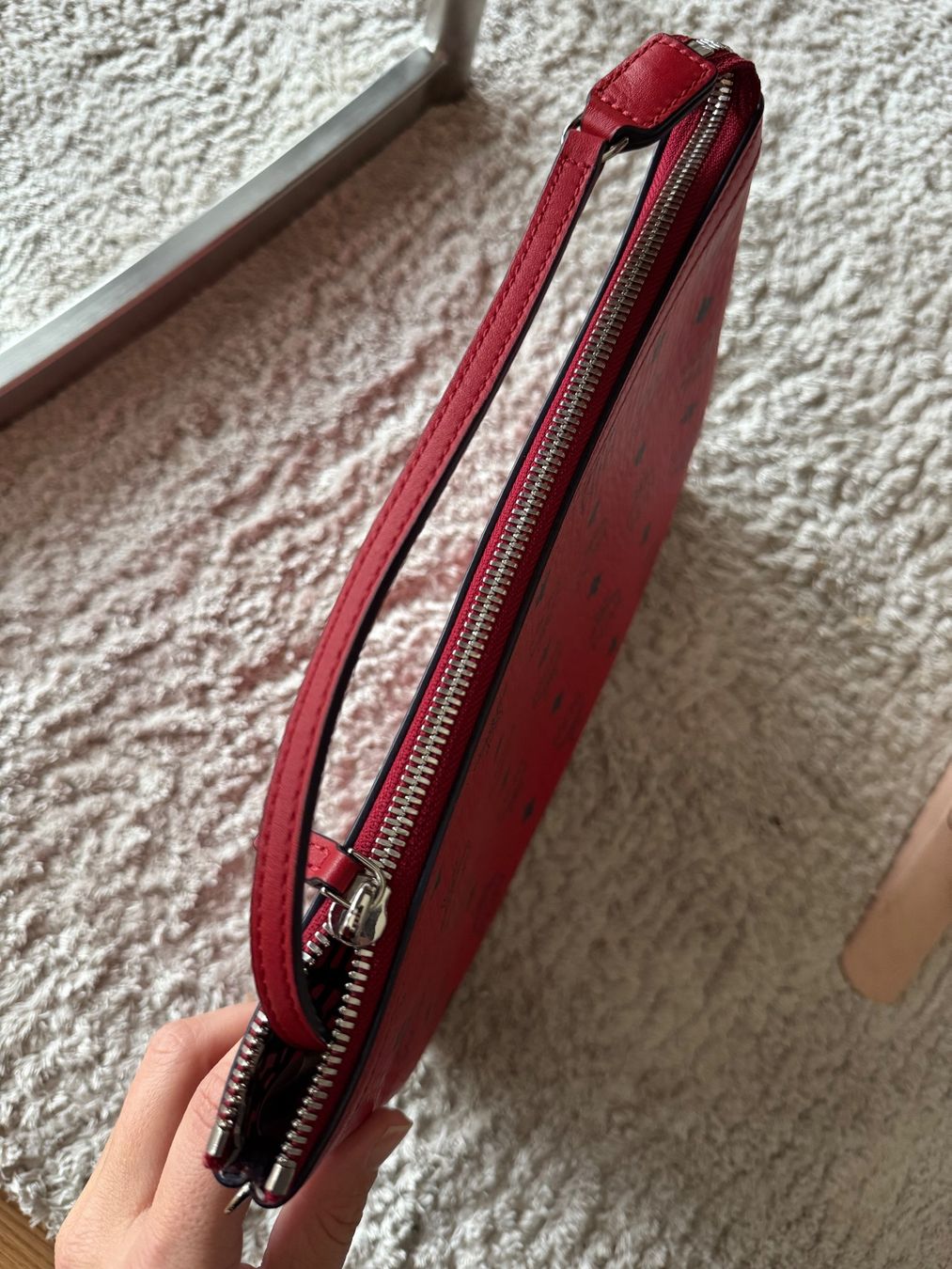 Mcm Taschen für Damen: MCM Pochette rot NEU – Neu (gemäss Beschreibung) aus Triesen von dardaleni 1