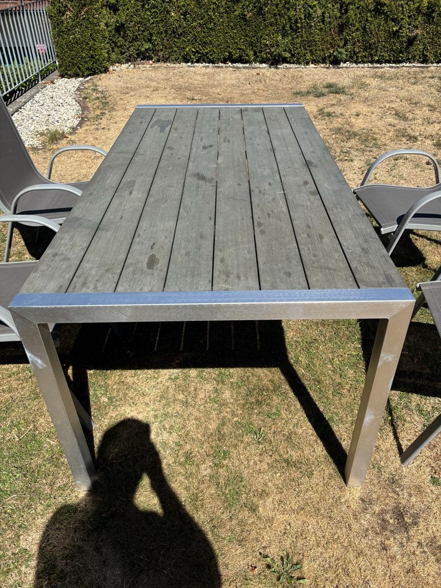 Tische: Gartentisch mit 4 Stühlen  – Gebraucht aus Lengnau AG von Chefe43 2