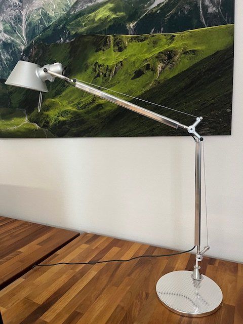 Artimede Lampen: Tischleuchte Tolomeo Designklassiker – Gebraucht aus Zürich von Gottseidank