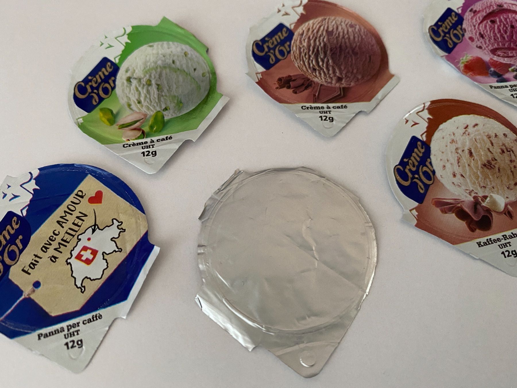 Coperchi dei cremini per caffè: KRD 6.358 CRÈME D‘OR 7 Stück – Usato da Glattbrugg venduto da riseca 2