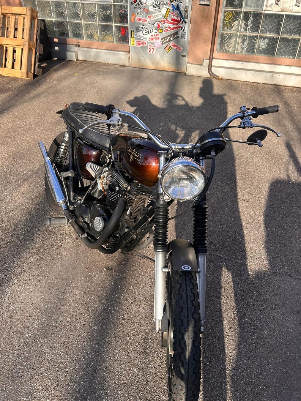 Triumph Strada: Motorrad Triumph T120R – Usato da Zürich venduto da Zornigeone