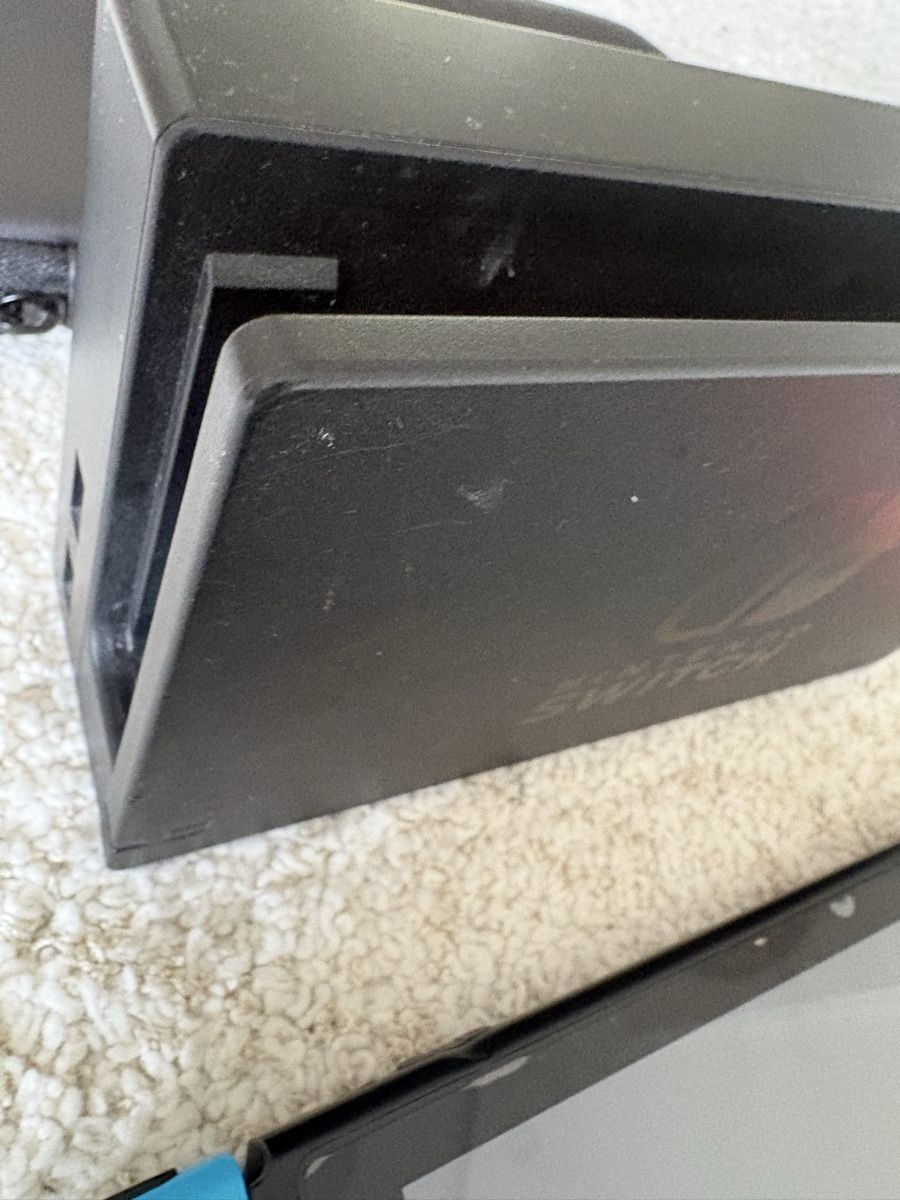Nintendo Konsolen: Nintendo Switch Konsole mit Zubehör gebraucht – Gebraucht aus Benglen von morningchild 2
