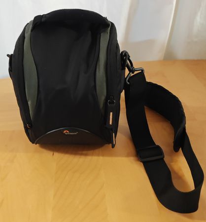 Gepflegte Lowepro Kameratasche / Fototasche zu verkaufen!