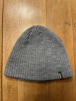 Graue Wintermuetze von Barts