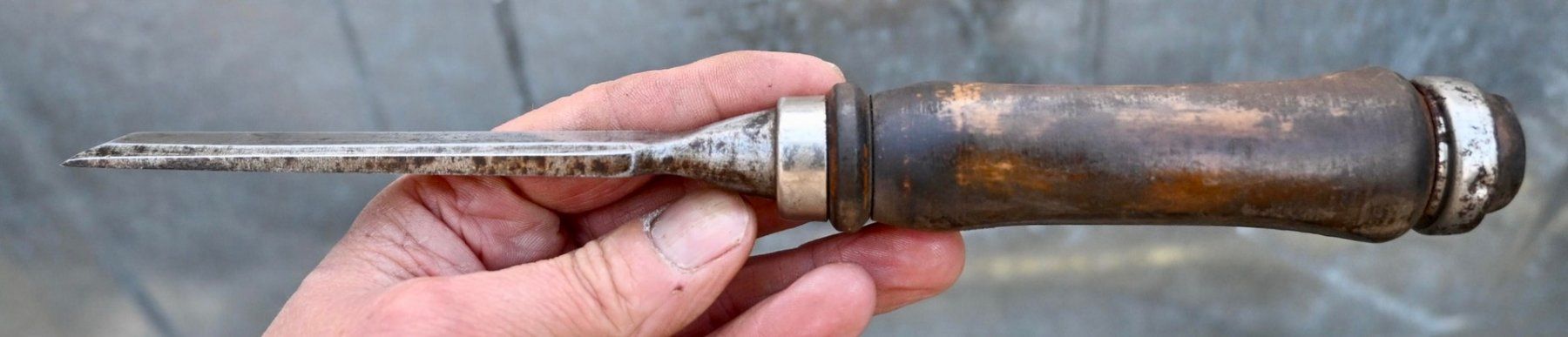 Peugeot Tutti gli attrezzi: qualitativer alter 18er Stechbeitel länge 27cm – Usato da Pfaffhausen venduto da mono_rec 3