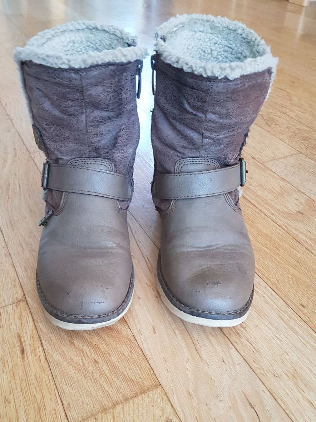 Scarpe per ragazzi: Stiefel braun Grösse 36 – Usato da Buchrain venduto da Xaro01