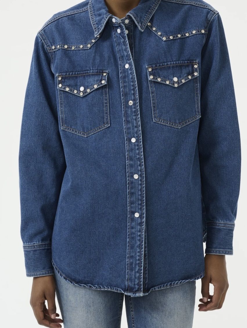 Camicette: Coole Hemd-/Jeansbluse mit Strasssteinen – Usato da Zürich venduto da Indigo2012