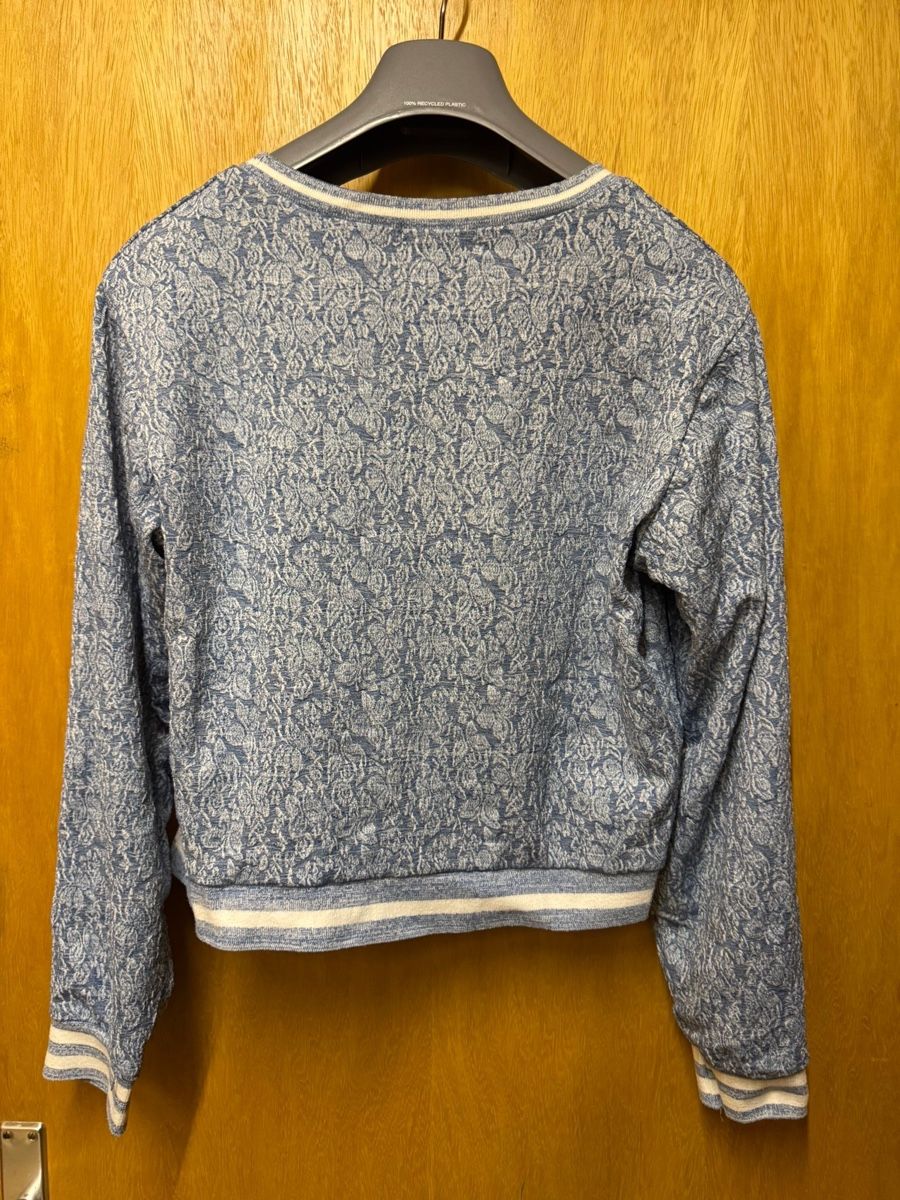 Pullover & Sweatshirts: Neuwertiger Pullover – Neu (gemäss Beschreibung) aus Füllinsdorf von hl.99 1