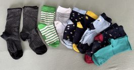9 Paar Socken Gr. 35-38 teils NEU