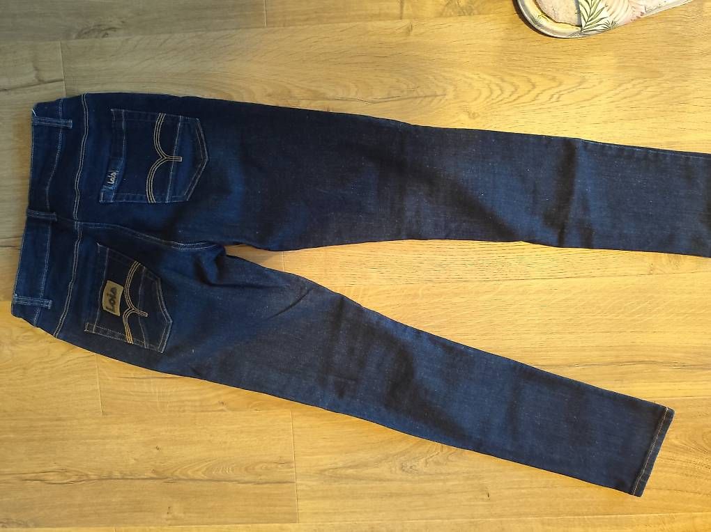 Jeans: Jeans LOIS denim brut taille 29 – Gebraucht aus Promasens von spro08 3