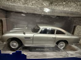 Aston martin db5 Oldtimer Classic james bond gb