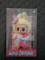 Pop Mart THE MONSTERS Let's Checkmate Vinyl Figur Neu!