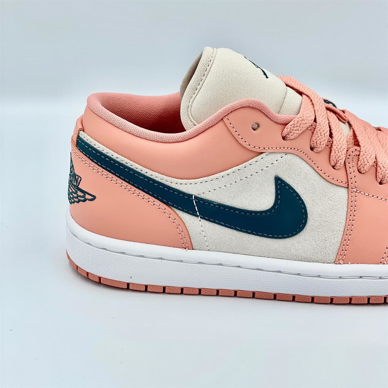 Jordan Scarpe da donna: Jordan 1 Low Madder Root EU 40 – Nuovo e nell'imballaggio originale da Erlinsbach venduto da sasneakers 2