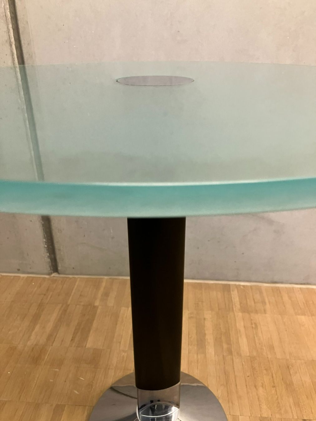 Tische: Glastisch italienisches Design – Gebraucht aus Murg von inf_gy8v 3