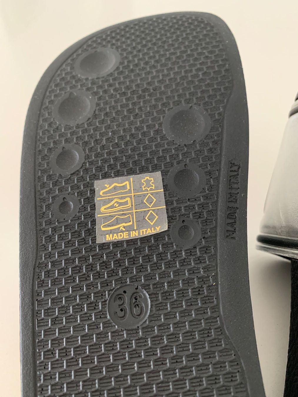 Dolce & Gabbana Scarpe da donna: DOLCE & GABBANA mules neufs 36 – Nuovo (secondo la descrizione) da Morges venduto da Imade1 6