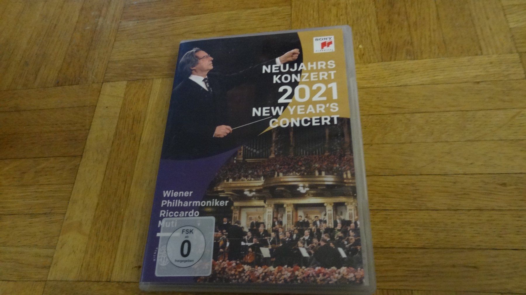 Alle DVDs: Neujahrskonzert 2021 DVD – Gebraucht aus Olten von Disc-Ausverkauf